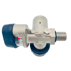<strong>Scott</strong> Type(Sherwood) Outlet SCBA Valve M18*1.5 G5/8 With Small Black Round Locking Handwheel - Product Image 6
