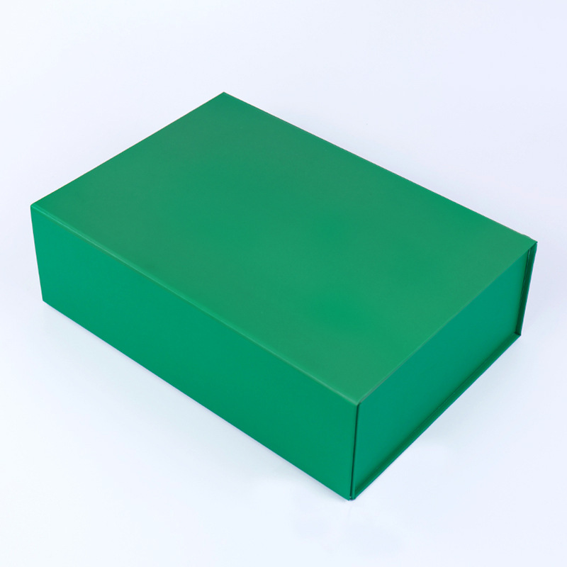 Foldable box (dark green) ribbon greeting card raffia