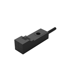 Mini sensor de proximidad inductivo cuadrado de plástico PNP/NPN sin blindaje de distancia de detección de 2,5mm para automatización - Product Image 5