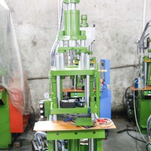 55 tonnen Fully Automatic Plastic Injection Molding Machine skalierbare computer programme