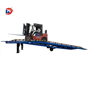 Easy operation 8t <strong>movable</strong> <strong>dock</strong> ramp hydraulic ramp <strong>dock</strong> wall <strong>container</strong> <strong>loading</strong> ramp <strong>dock</strong> From China - Product Image 1