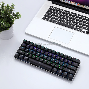 60コンピューターRGBバックライト付きメカニカルキーボード61キーtype-c赤軸ゲームデスクトップコンピューターに適したメカニカルキーボード - Product Image 4