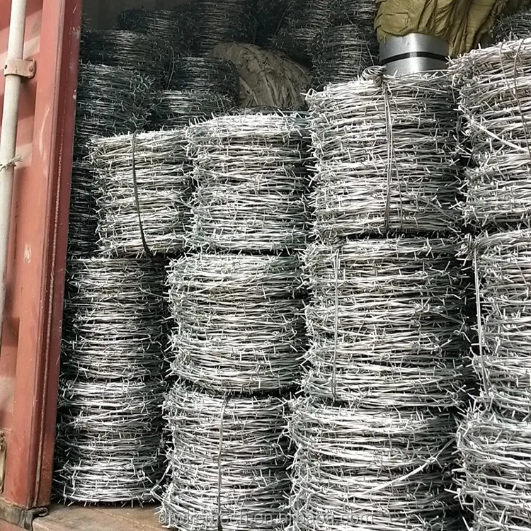 Lowes Spikes Cyclone Twist Barbwire Chain 50kg de peso Diseños de cercas de alambre de púas para Filipinas