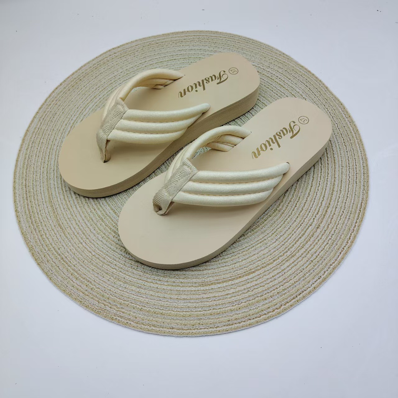 25cm d'épaisseur beige