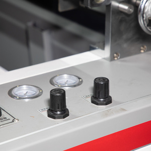 PY-950 <strong>Automatic</strong> Hydraulic <strong>Loading</strong> <strong>and</strong> <strong>Unloading</strong> Roll Die Cutting <strong>and</strong> Creasing Heavy Duty <strong>Machine</strong> - Product Image 5