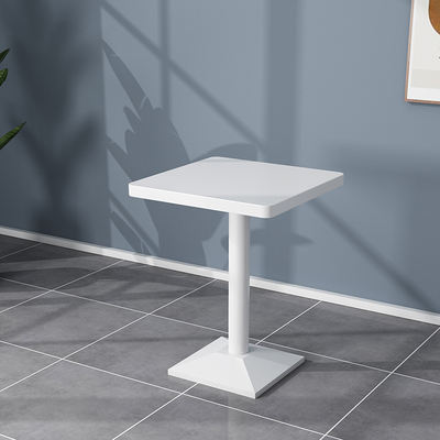 Mesa cuadrada (60*60*75cm)