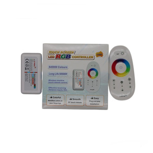 Mehrzonen-RGBW-Farbwechsel-LED-Fernbedienung für RGBW-Streifen licht dc12-24v <span class=keywords><strong>PWM</strong></span> 6a/Kanal-WLAN-LED-<span class=keywords><strong>Controller</strong></span>