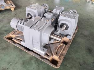 R系列螺旋三级减速齿轮箱适用于工程和建材机械 - Product Image 3