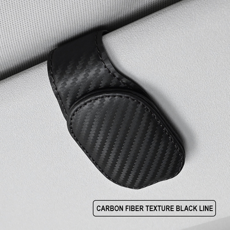 Cable negro texturizado de fibra de carbono.