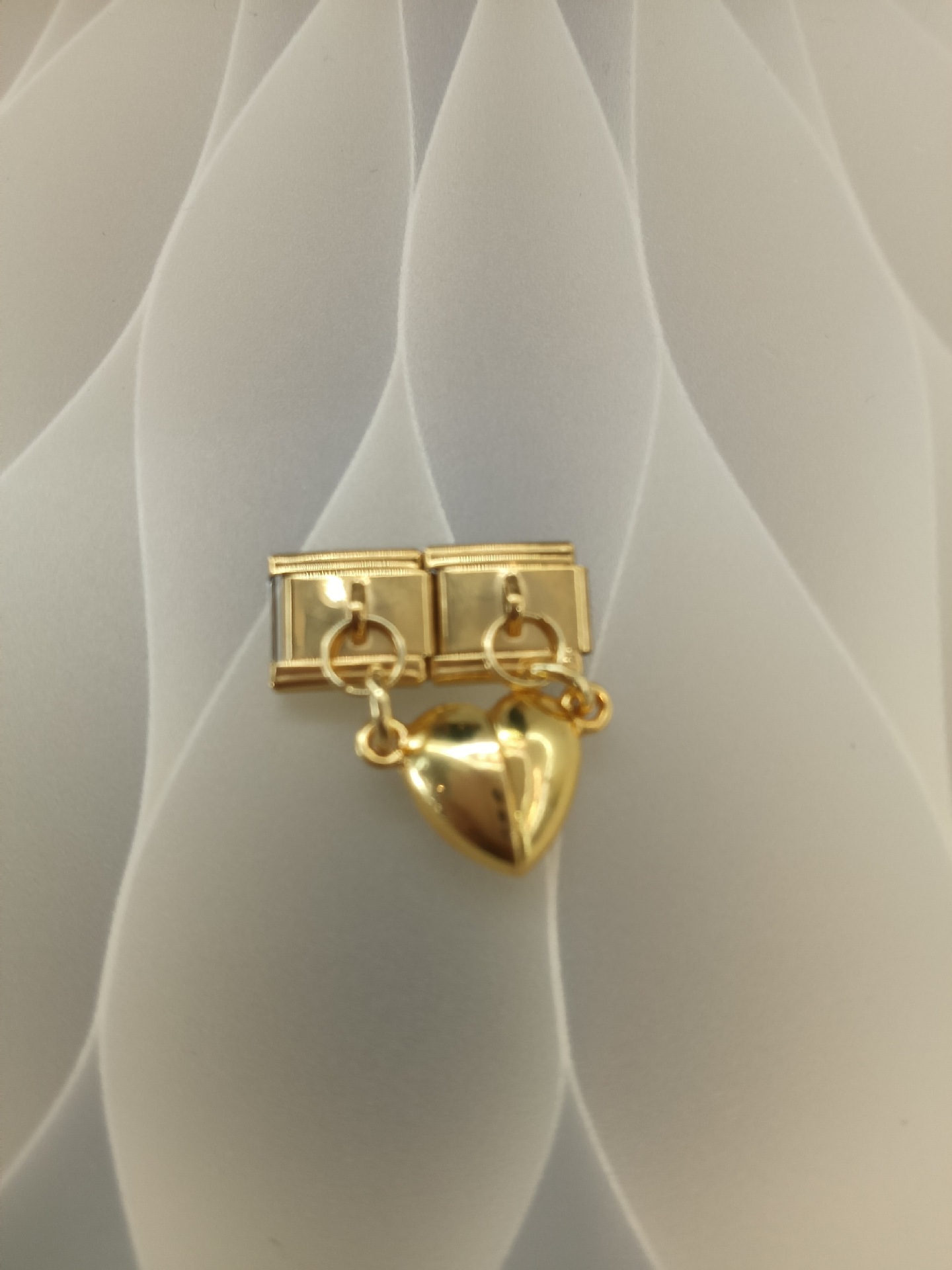 Gold magnetic module pendant (a pair)