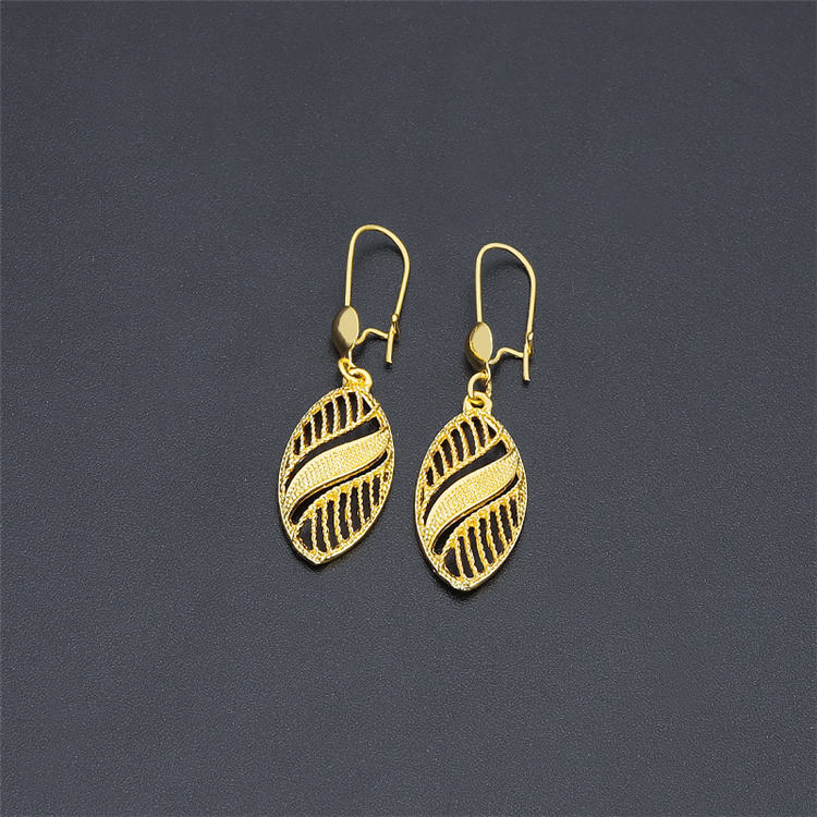 Earrings series 14