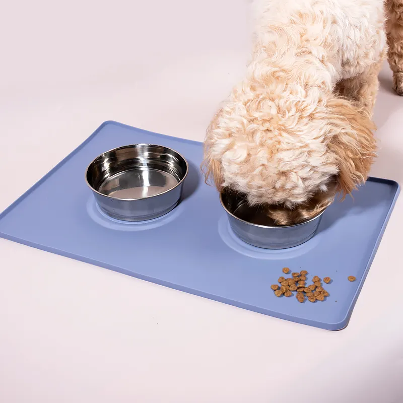 Alas mangkuk silikon tidak licin tahan air, tahan lama untuk makanan anjing kucing alas makan hewan peliharaan