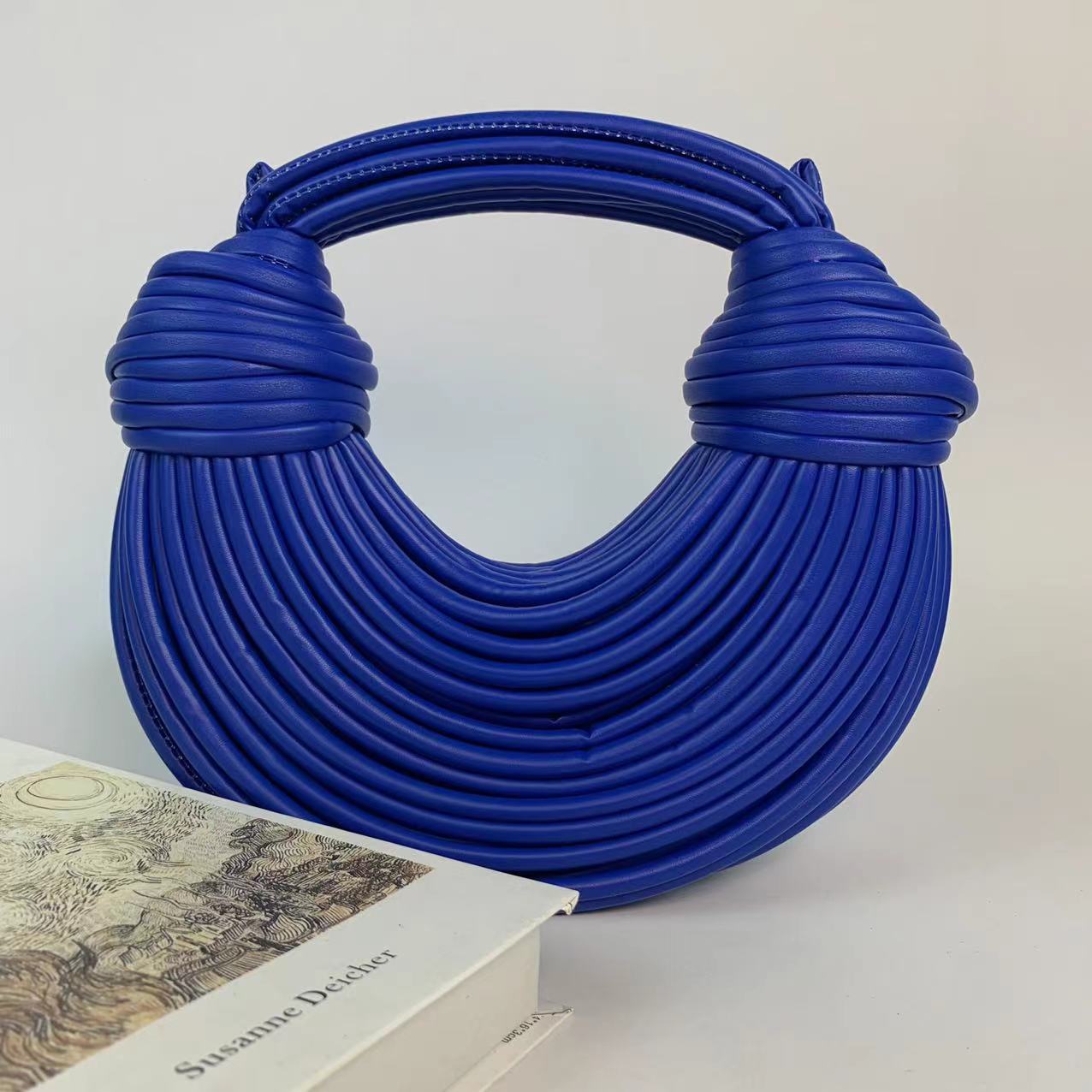 Bleu