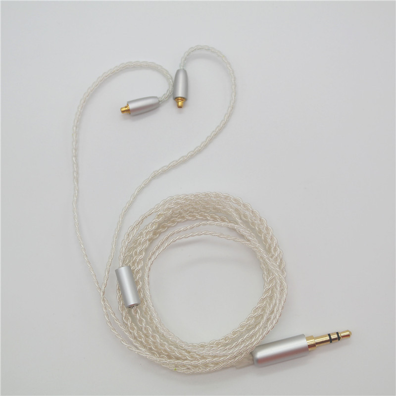 Cable MP3 plateado tipo A