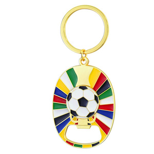 ユーロ2024サッカー冷蔵庫ステッカーキーホルダー多機能サッカースタジアムお土産ファン小さな贈り物の周り - Product Image 3