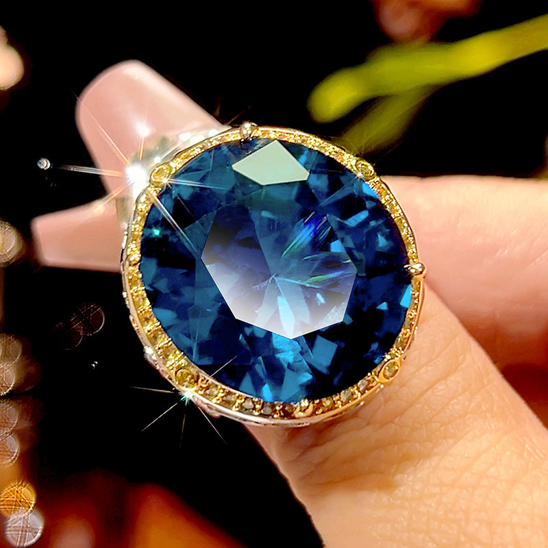 Blue pointed crystal ring