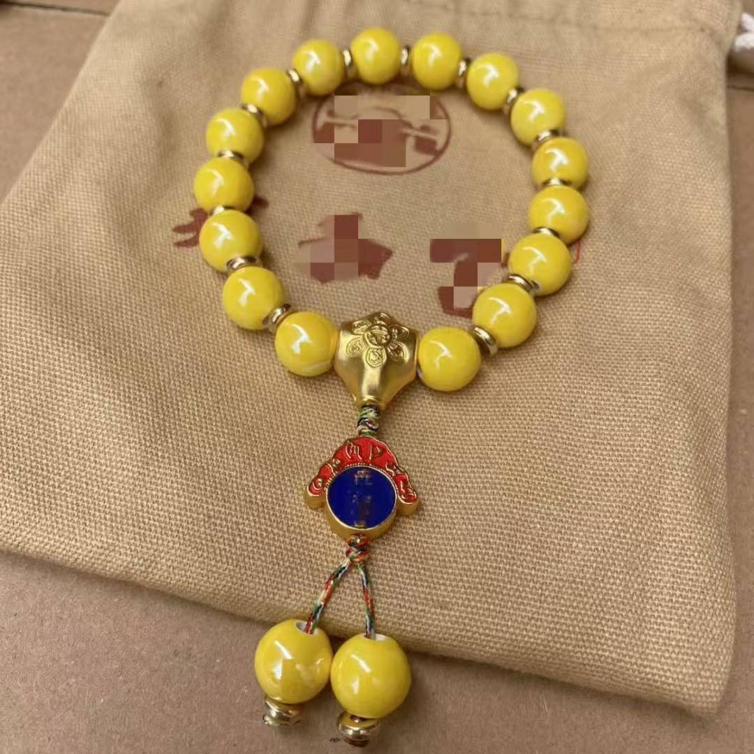 สีเหลือง (วาดเงิน)