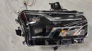 LEDプロジェクターヘッドライト三菱Triton L200 2023 2024 2025車の外部部品フロントライトヘッドライト