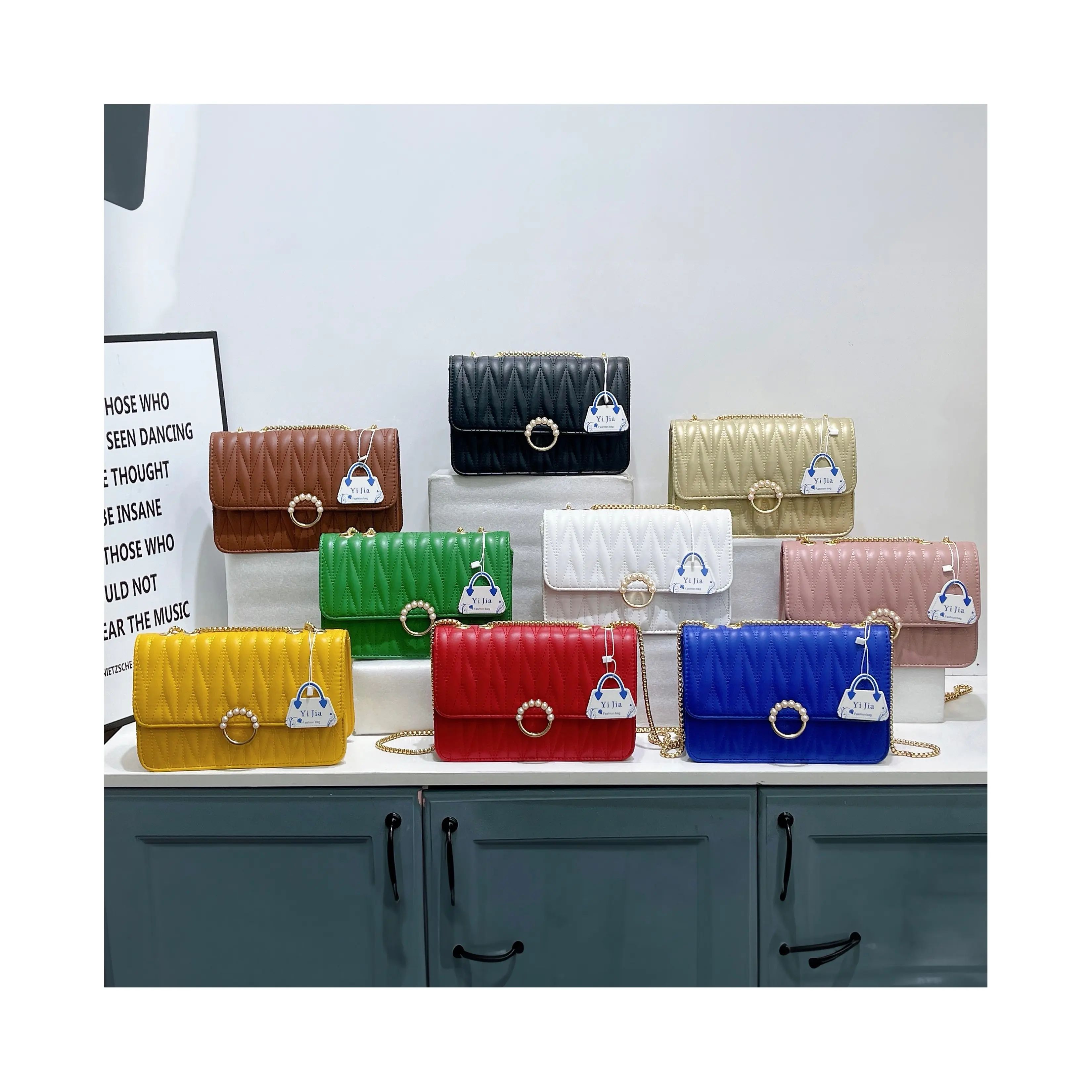 Guangzhou Wholesale Bag Barato Mulheres Embreagens Bolsas Designer de Luxo Sacolas para Senhoras Sac A Main Femm Sac