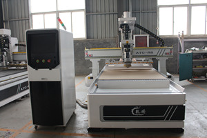 Máquina de madeira alta do Woodworking da escultura do <span class=keywords><strong>router</strong></span> 3D do <span class=keywords><strong>CNC</strong></span> do ATC da configuração 1325 com tipo linear servo