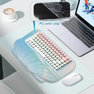 Set Tappetino Mouse Ergonomico in Memory Foam con Poggiapolsi e Tappetino Antiscivolo per Ufficio Personalizzabile - Product Image 3