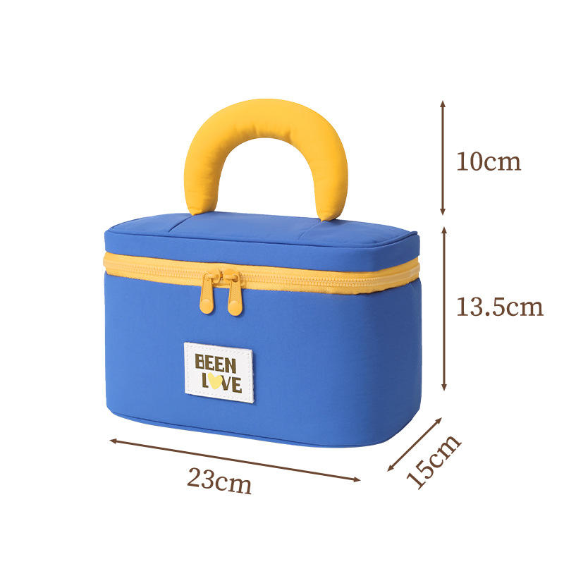 สีฟ้าเมื่อเปิด