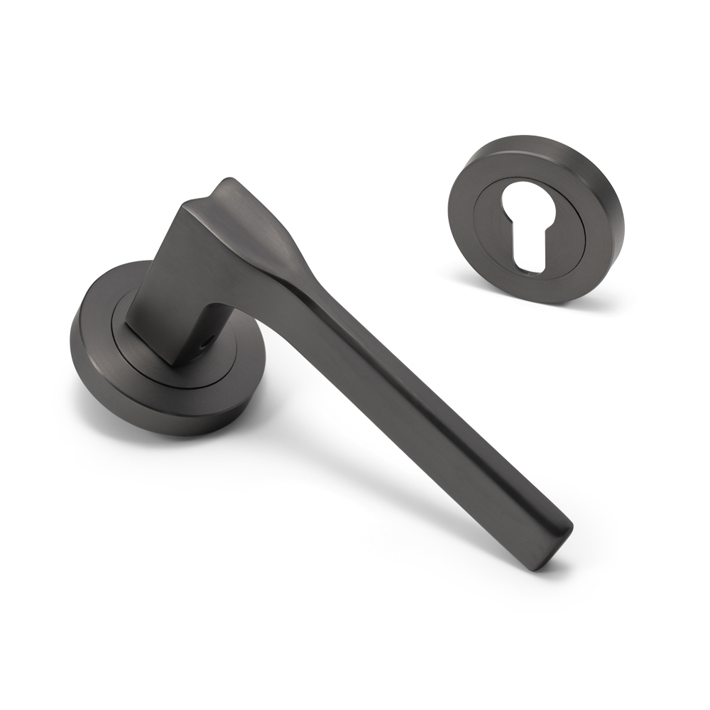 Black brushed nickel