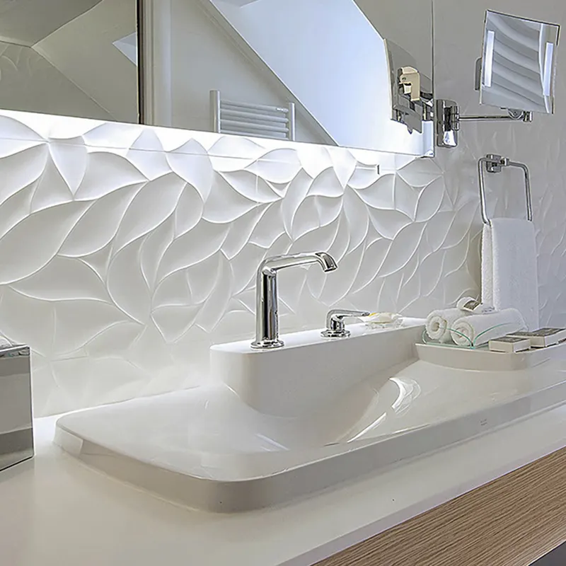 Longstar 2024 Tuiles blanches décoratives en céramique 3D de résistance au dérapage de vente chaude pour des murs de salle de bains