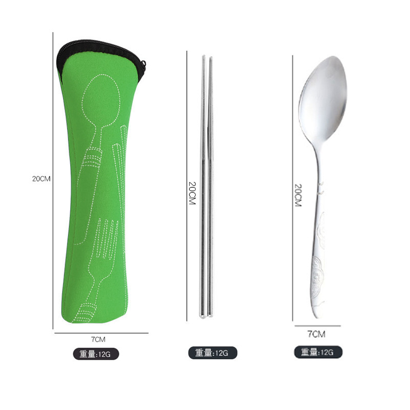 Juego de dos piezas de palillos Pansy Spoon, color verde