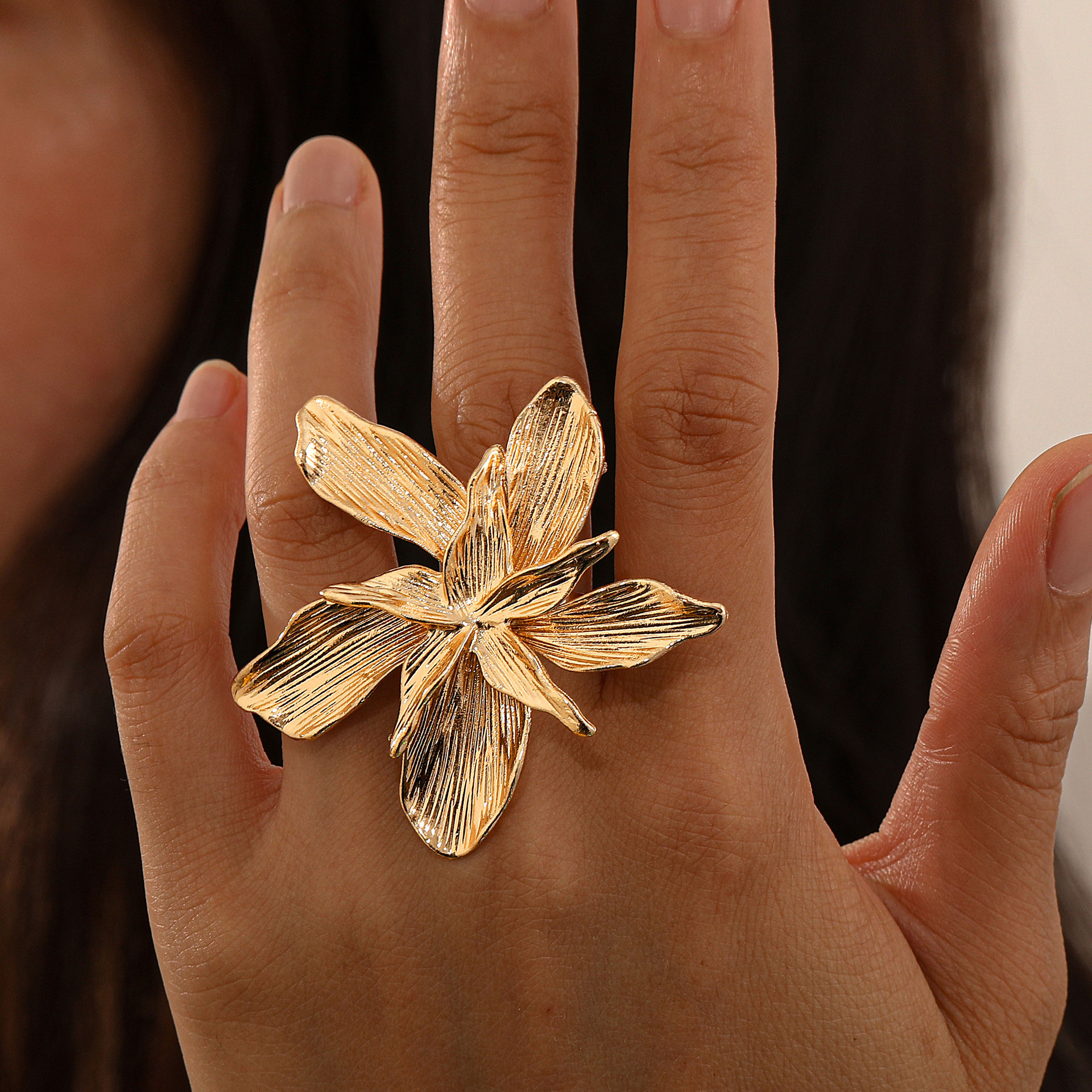 R099-12 Gold 11