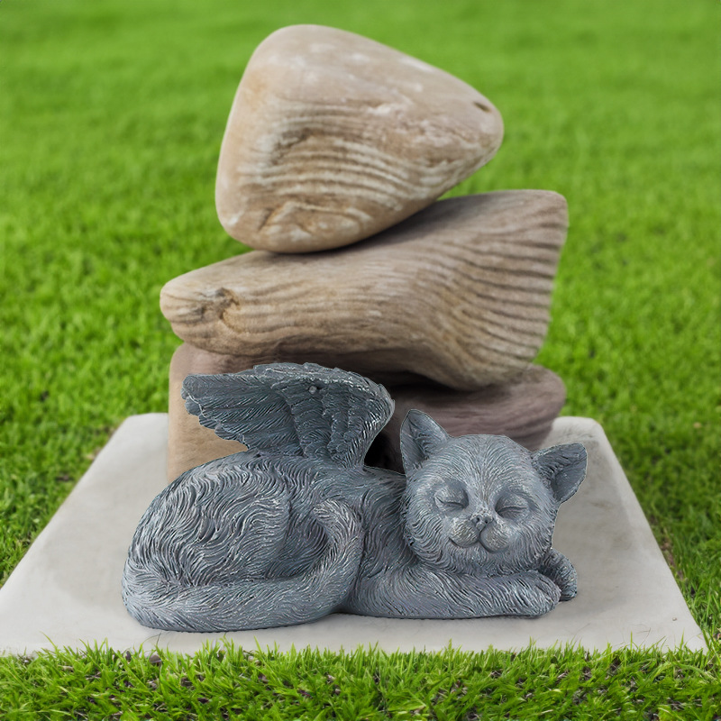 Little angel cat ornament