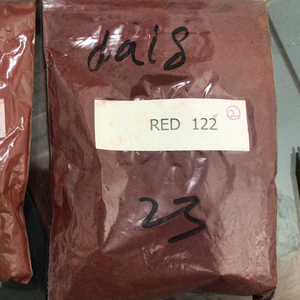 เม็ดสีแดง122