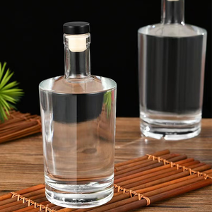 Yüksek kalite 100ml 500ml 750ml Tequila Patron likör ruhu alkol cam şişeler düğün için