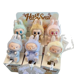 Linda toptan Lot: Labubu oturan peluş oyuncaklar + Mini anahtarlık palyaço bebekler (sevimli koleksiyon)