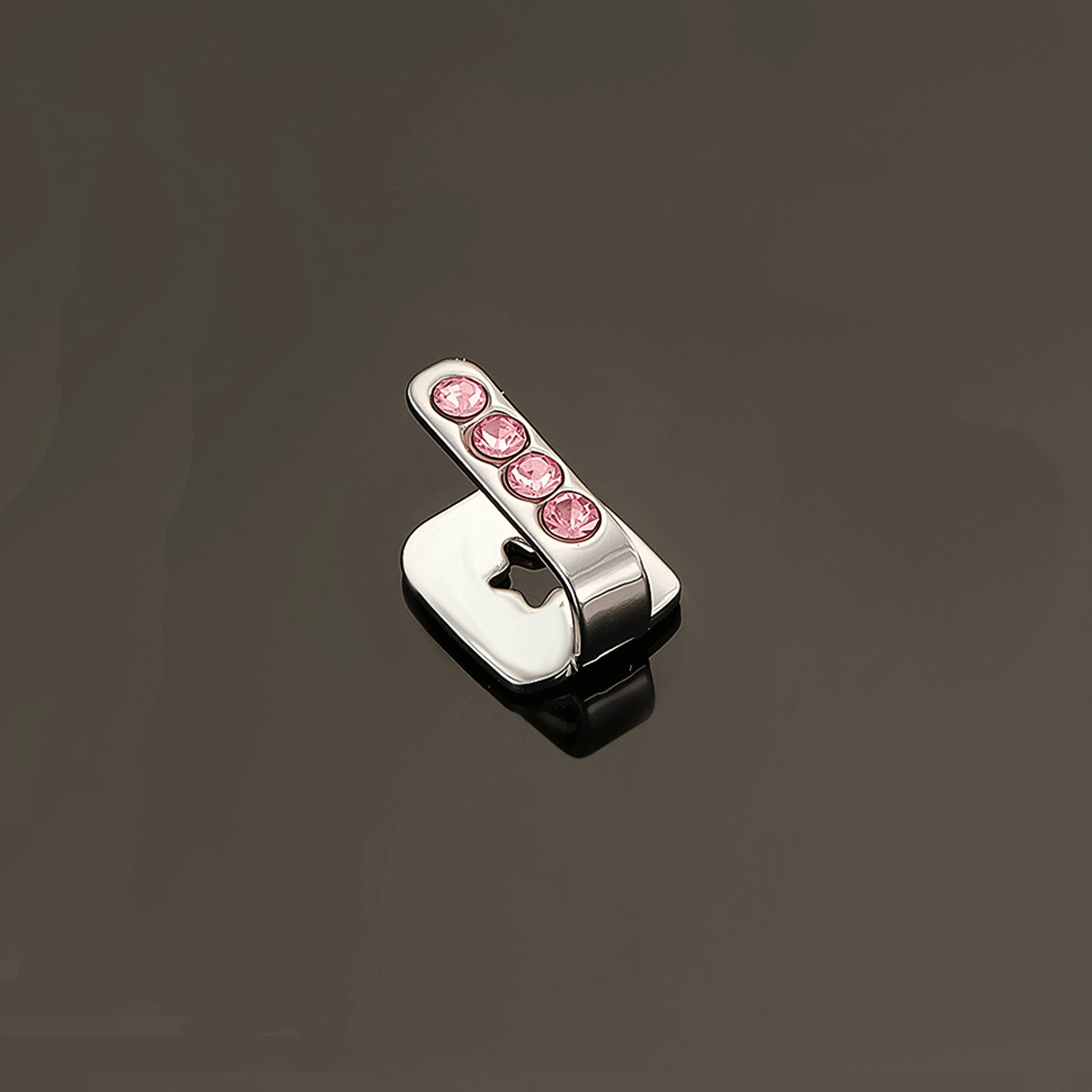 Argent et rose (style quatre)