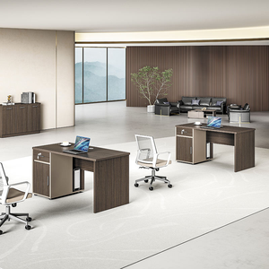 Estaciones DE TRABAJO modulares abiertas modernas para 4 personas Mesa de oficina de computadora de MDF económica con escritorio de personal de partición de metal - Product Image 1
