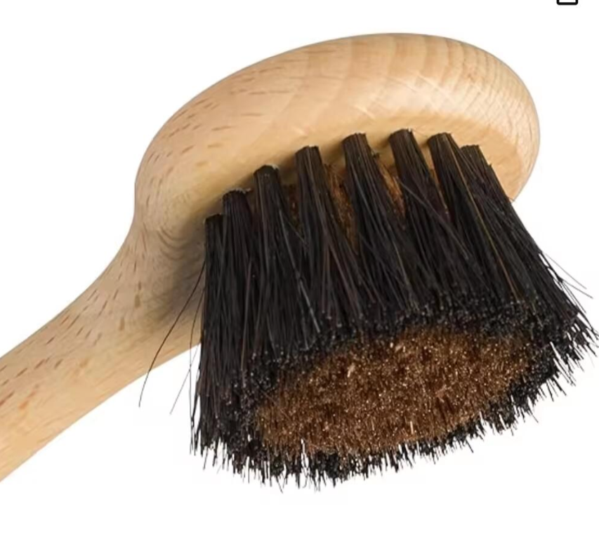 #Bois de hêtre + poils de cuivre + poils de cheval