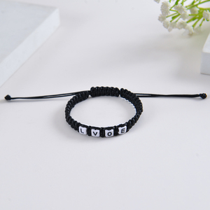 Duoying personal isierte Name Wachs Seil Armband vier Farben benutzer definierte Brief gewebte Armband Paar Geschenk