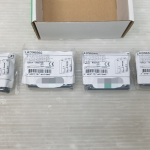 New and Original 4PCS LAD96560 TERMINATION <strong>BLOCK</strong> <strong>Automation</strong> Products Programmable Logic PLC <strong>Controller</strong> - Product Image 1