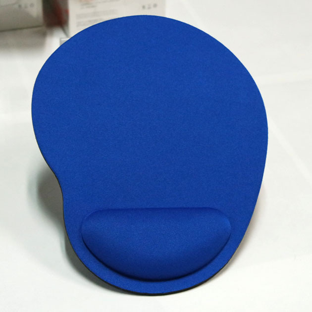 Azul oscuro