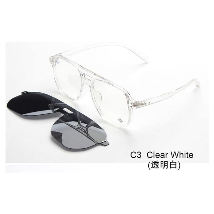 สีขาวใส