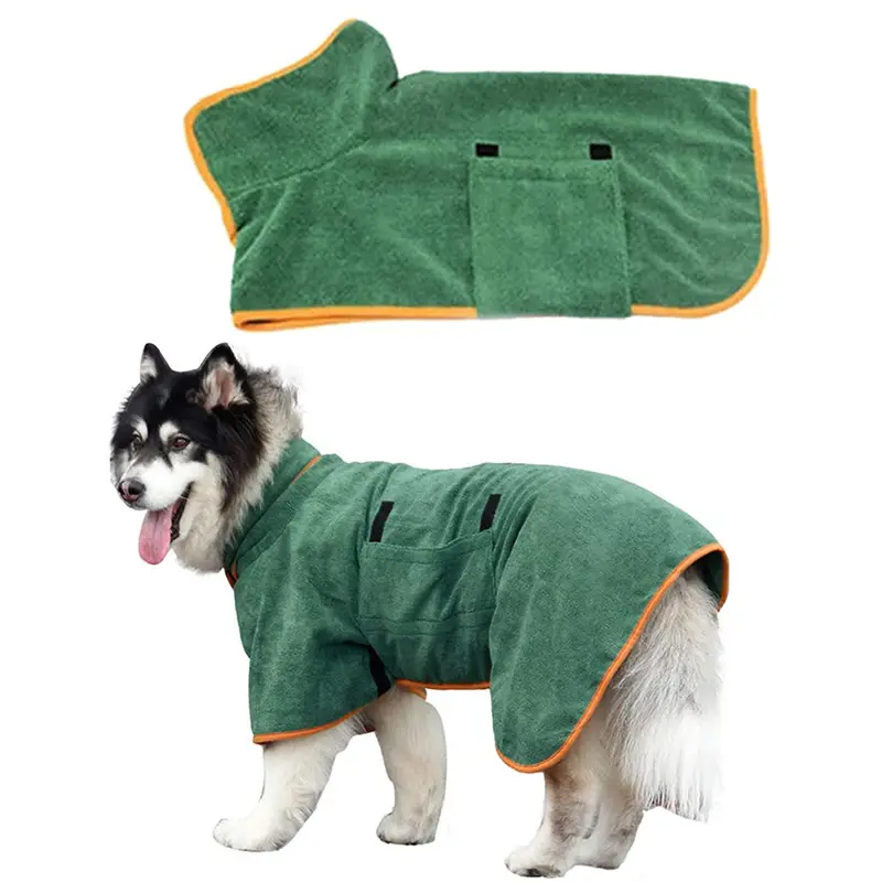 卸売調節可能な超ソフト吸収性高級ペット犬バスタオルローブバスローブ乾燥コート犬用