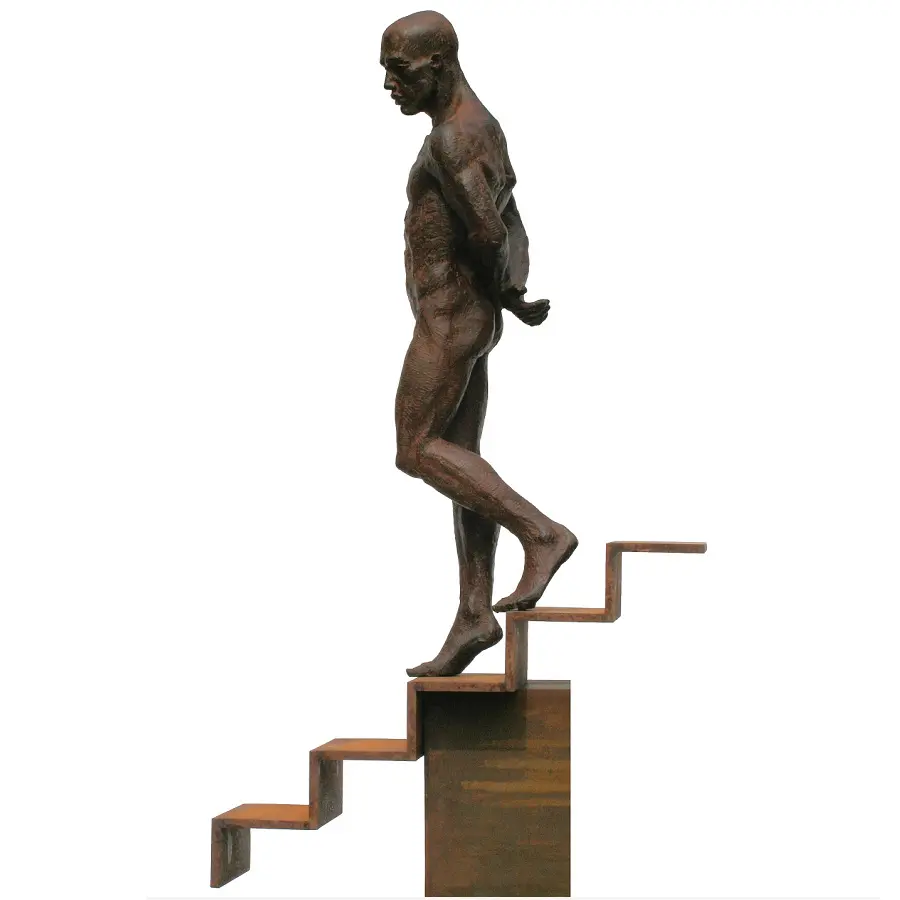Bronz çıplak adam yürüyüş sanat heykel Metal çıplak erkek heykelcik heykeli