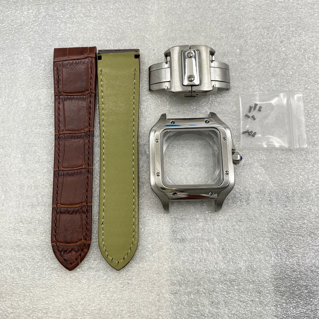 Boîtier argenté - Bracelet en cuir marron