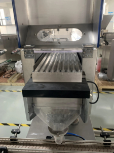 Máquina contadora de cápsulas blandas de caramelos de goma completamente automática para máquina contadora de cápsulas de tabletas - Product Image 6