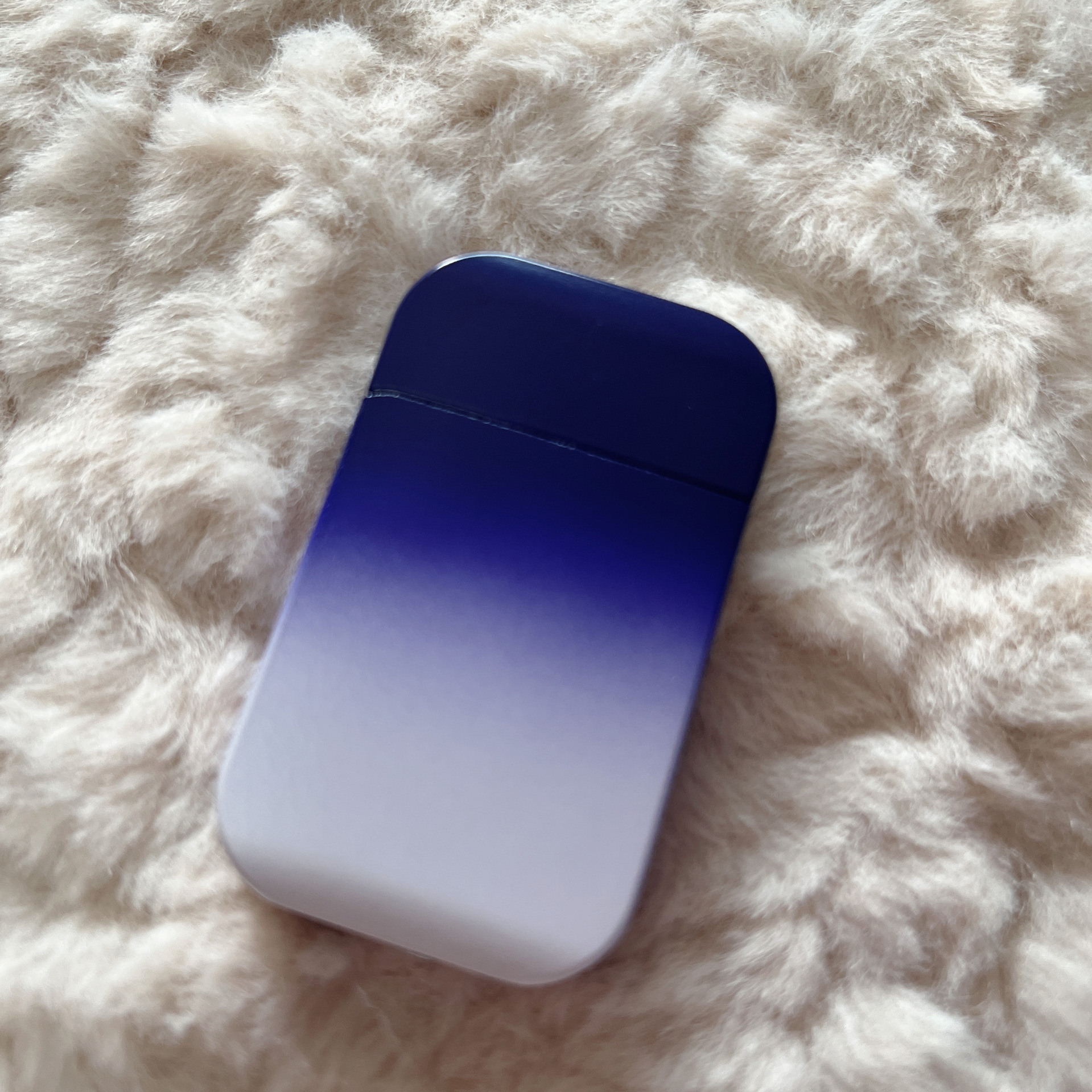 Purple-white gradient