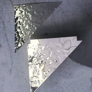 镜面抛光不锈钢装饰板3d天花板瓷砖金属图案定制铝制吊顶 - Product Image 1