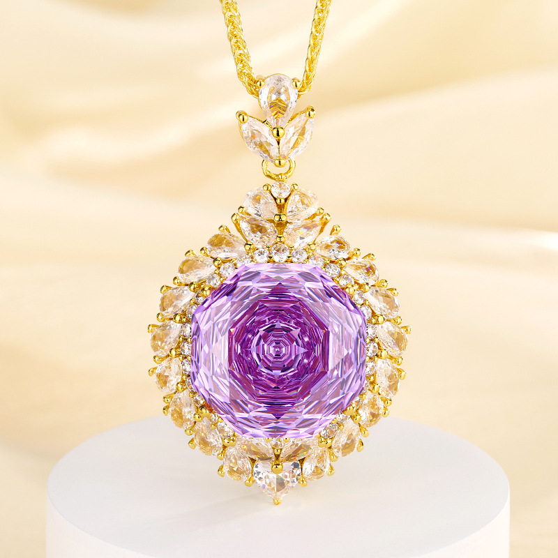 Pendentif Roland en or jaune avec chaîne Chopin