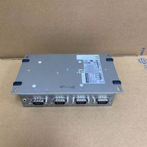 Computadora industrial integrada modular pequeña con procesador Intel Atom, 2 puertos Gigabit Ethernet, 4 puertos serie, 4 puertos USB, 2 unidades
