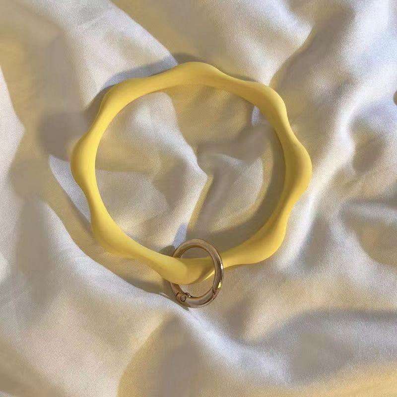Jaune